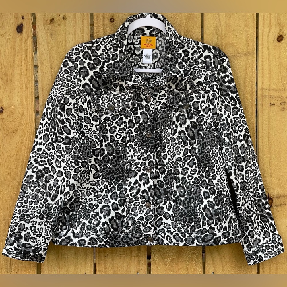 Ruby Rd. Animal Print Jacket Black and White Size PL